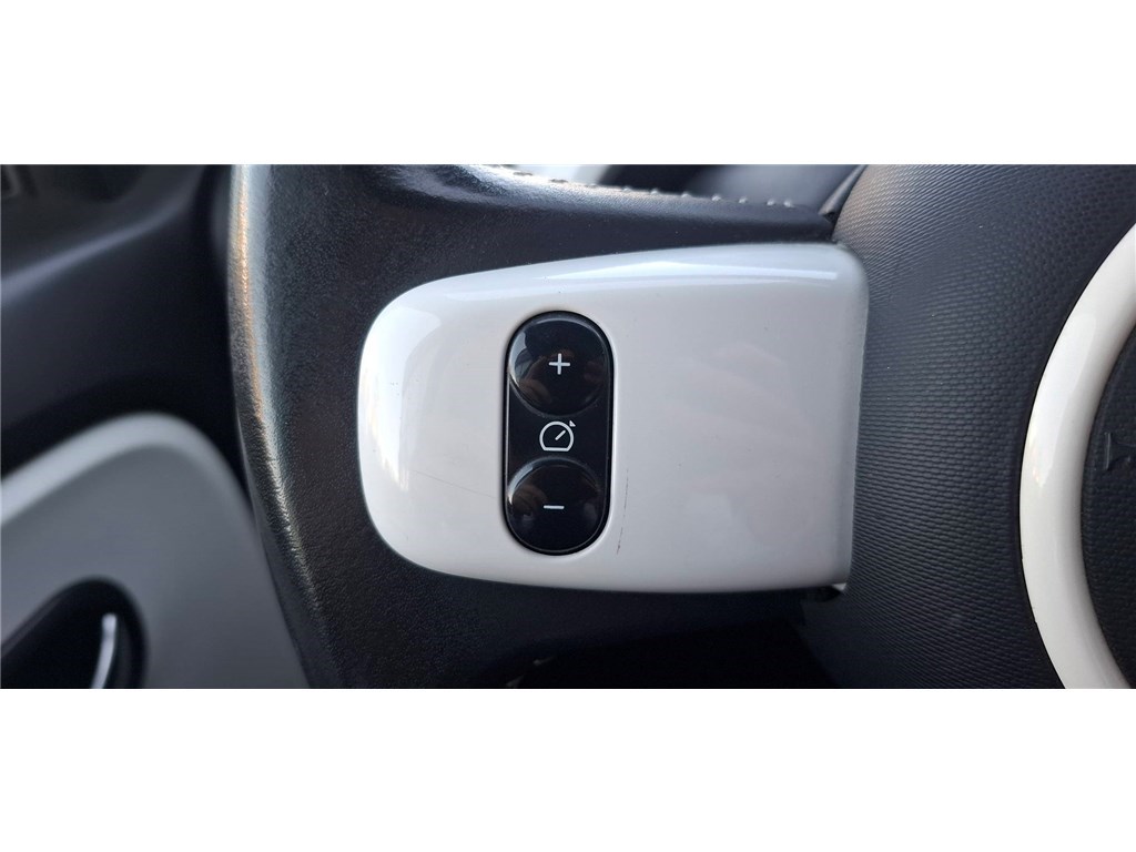 RENAULT TWINGO III 0.9 TCE 90 ENERGY Intens