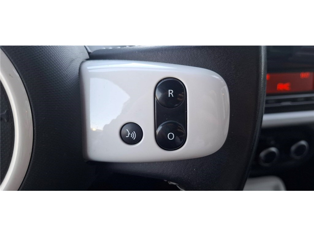 RENAULT TWINGO III 0.9 TCE 90 ENERGY Intens
