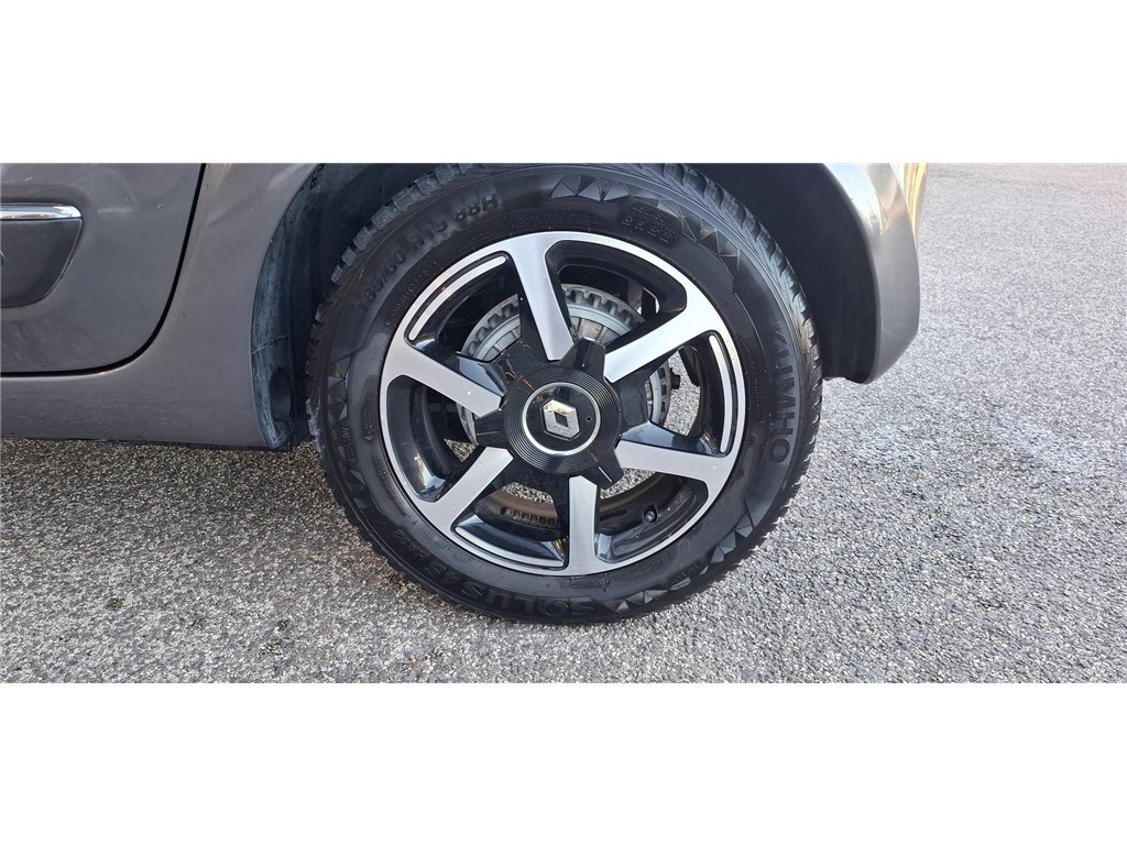 RENAULT TWINGO III 0.9 TCE 90 ENERGY Intens