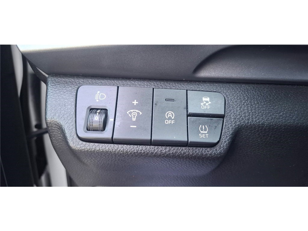 KIA STONIC 1.0 T-GDI 100 CH MHEV IBVM6 Launch Edition