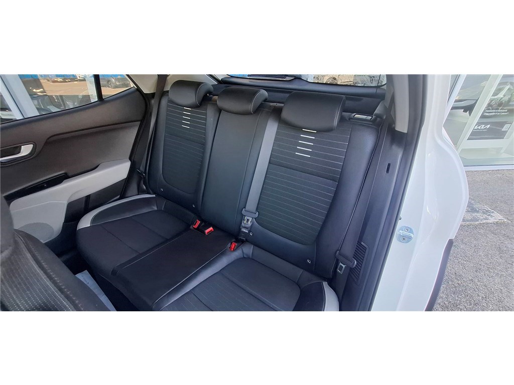 KIA STONIC 1.0 T-GDI 100 CH MHEV IBVM6 Launch Edition