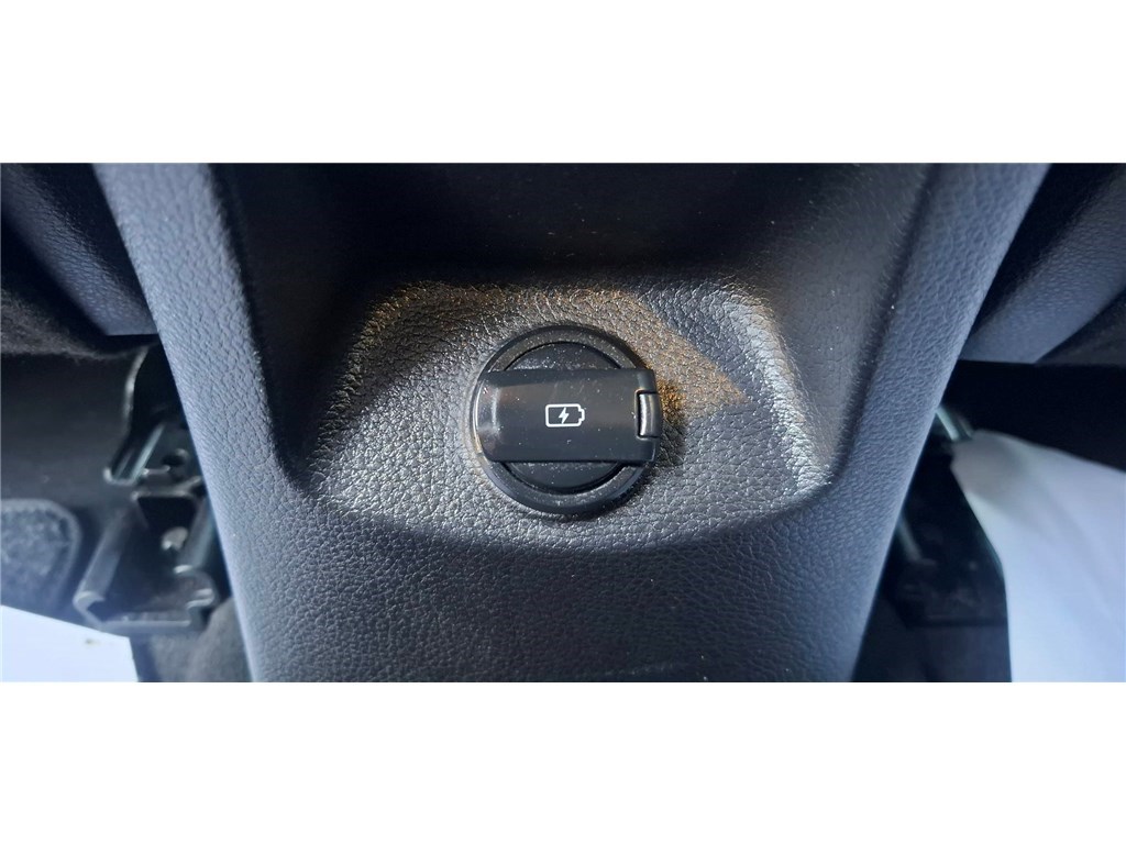 KIA STONIC 1.0 T-GDI 100 CH MHEV IBVM6 Launch Edition