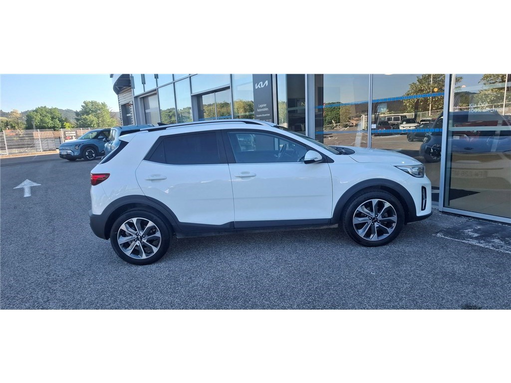 KIA STONIC 1.0 T-GDI 100 CH MHEV IBVM6 Launch Edition