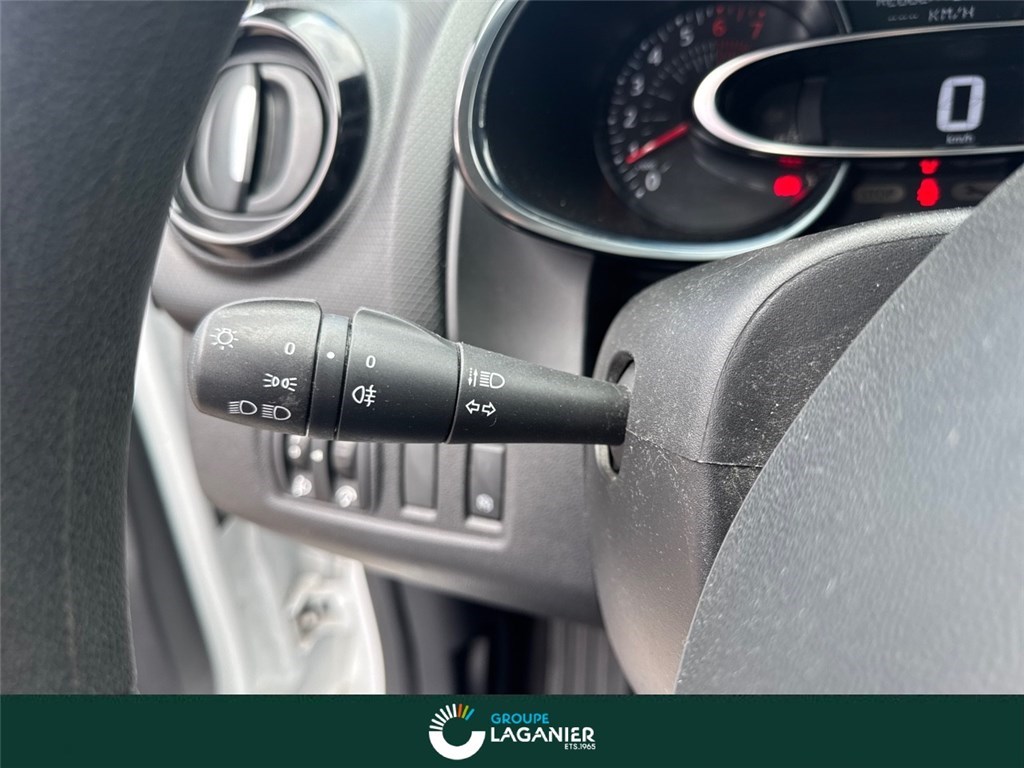 RENAULT CLIO TCE 75 E6C Trend