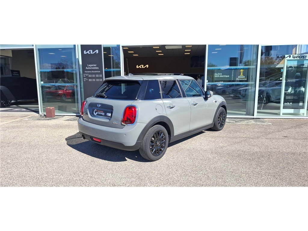 MINI HATCH 5 PORTES F55 Hatch 5 Portes One 102 ch BVA7 Edition Greenwich