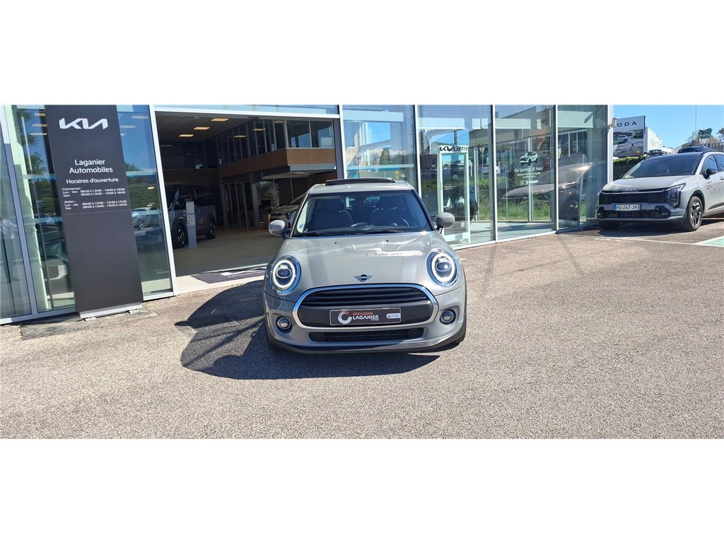 MINI HATCH 5 PORTES F55 Hatch 5 Portes One 102 ch BVA7 Edition Greenwich