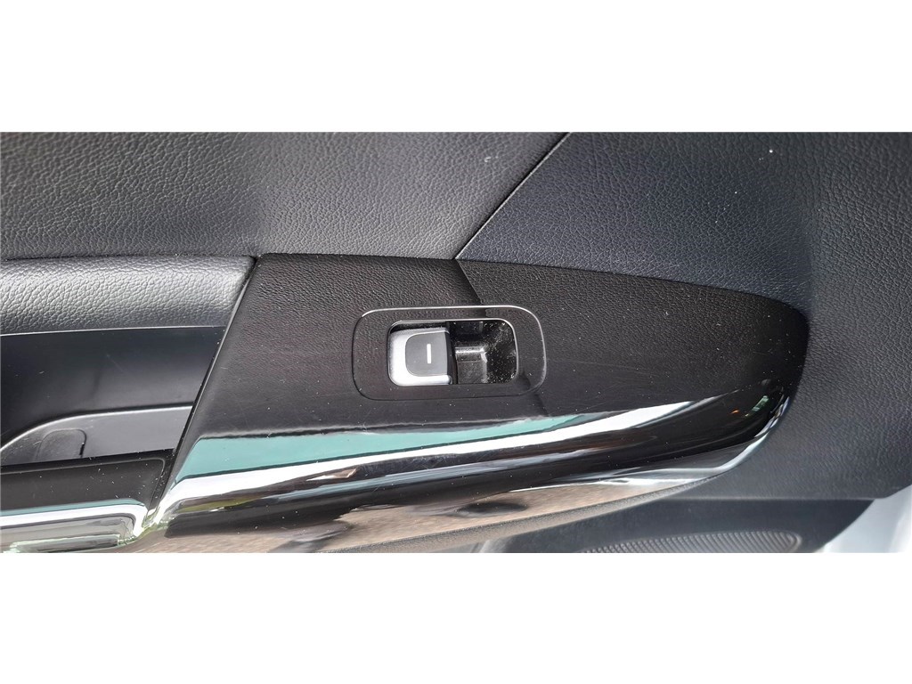 KIA SPORTAGE 1.6 CRDI 136 ISG 4X2 DCT7 Design