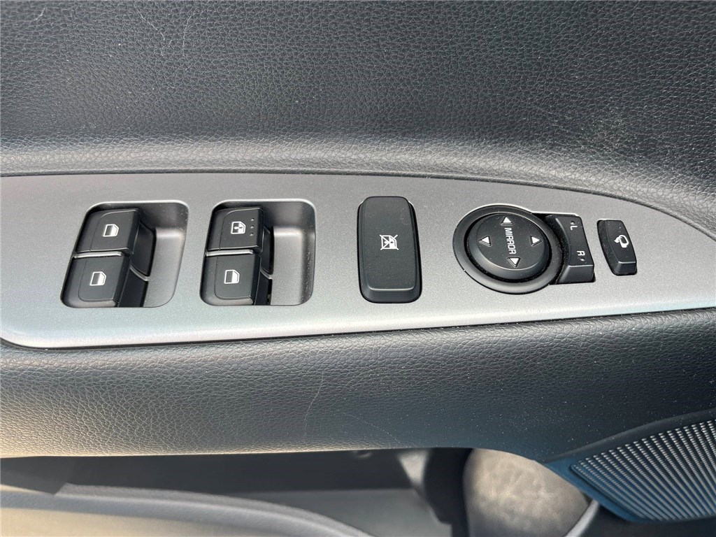 KIA STONIC 1.0 T-GDI 120 CH MHEV DCT7 GT Line Premium