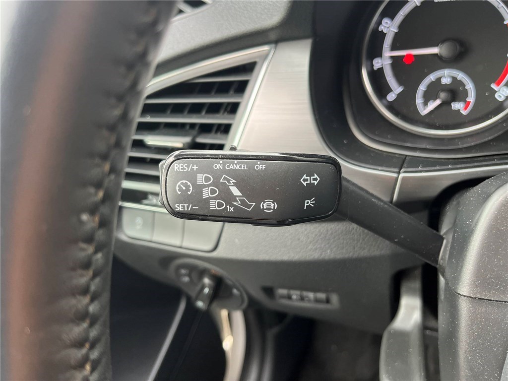 SKODA FABIA 1.0 MPI 60 CH BVM5 Drive 125 ans