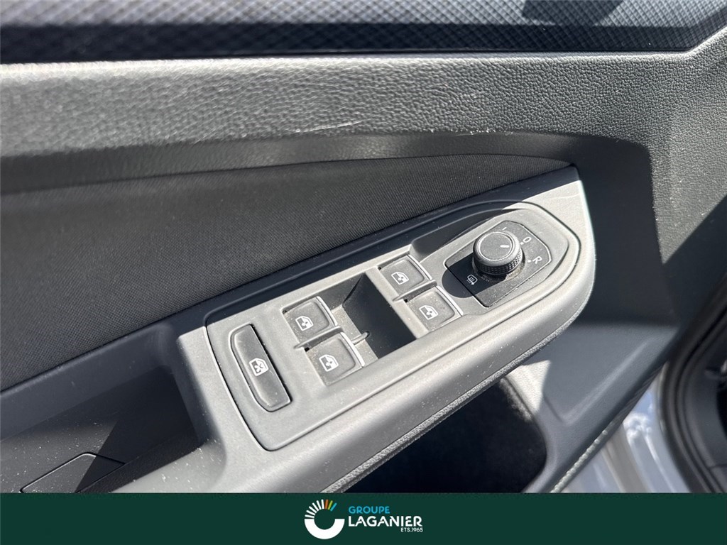 VOLKSWAGEN GOLF 1.0 TSI OPF 110 BVM6 Life 1st