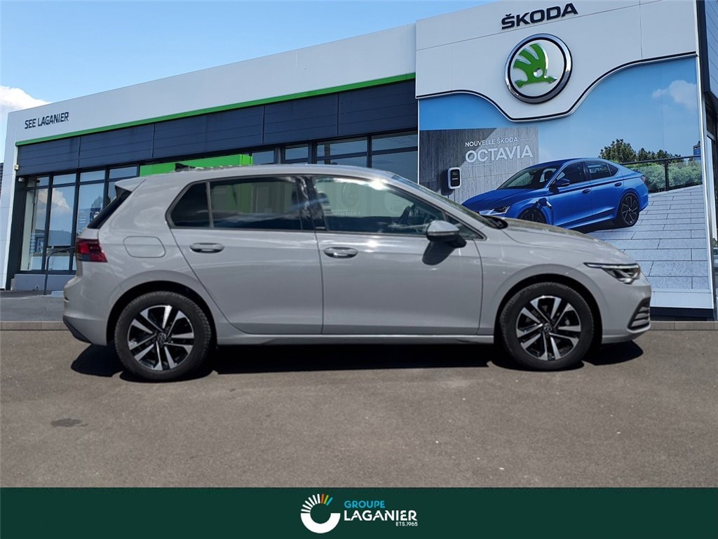 VOLKSWAGEN GOLF 1.0 TSI OPF 110 BVM6 Life 1st