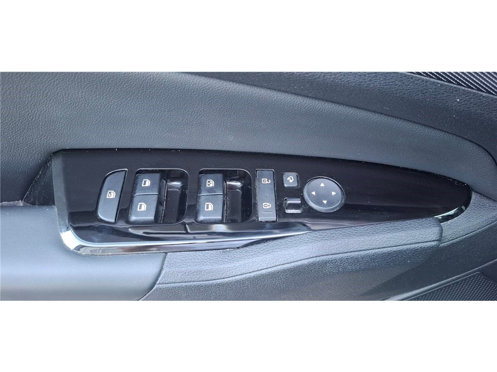 KIA SPORTAGE 1.6 T-GDI 150CH MHEV DCT7 4X2 Design