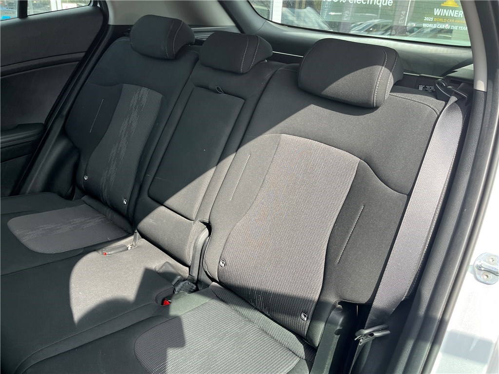 KIA SPORTAGE 1.6 T-GDI 265CH ISG HYBRIDE RECHARGEABLE BVA6 4X4 Active