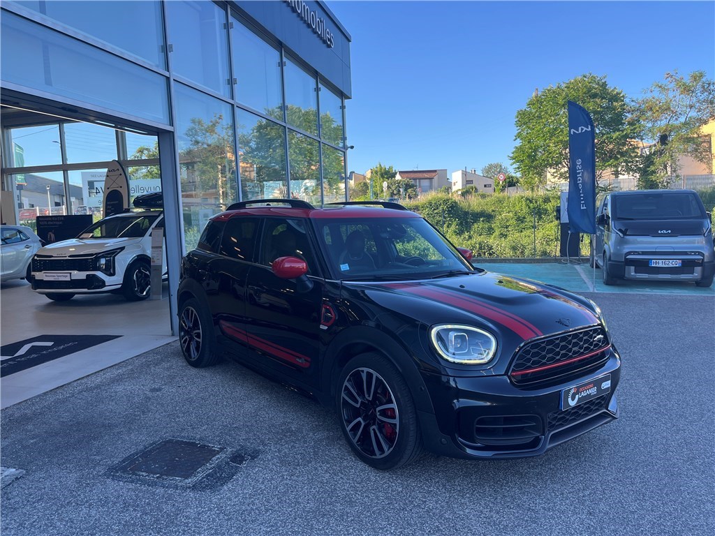 MINI COUNTRYMAN F60 LCI Countryman John Cooper Works 306 ch BVA8 John Cooper Works
