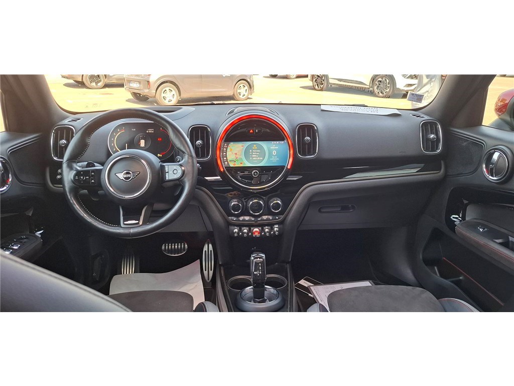 MINI COUNTRYMAN F60 LCI Countryman John Cooper Works 306 ch BVA8 John Cooper Works