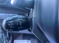 PEUGEOT 3008 BUSINESS BLUEHDI 130CH S&S EAT8 Active Business
