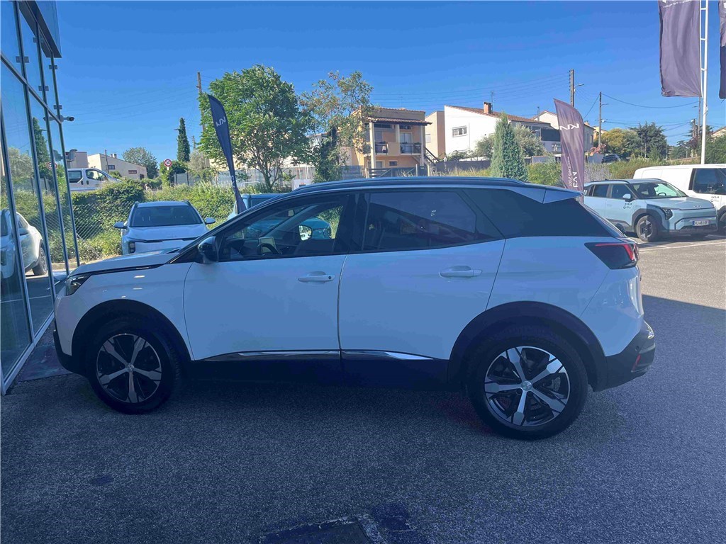 PEUGEOT 3008 BUSINESS BLUEHDI 130CH S&S EAT8 Active Business