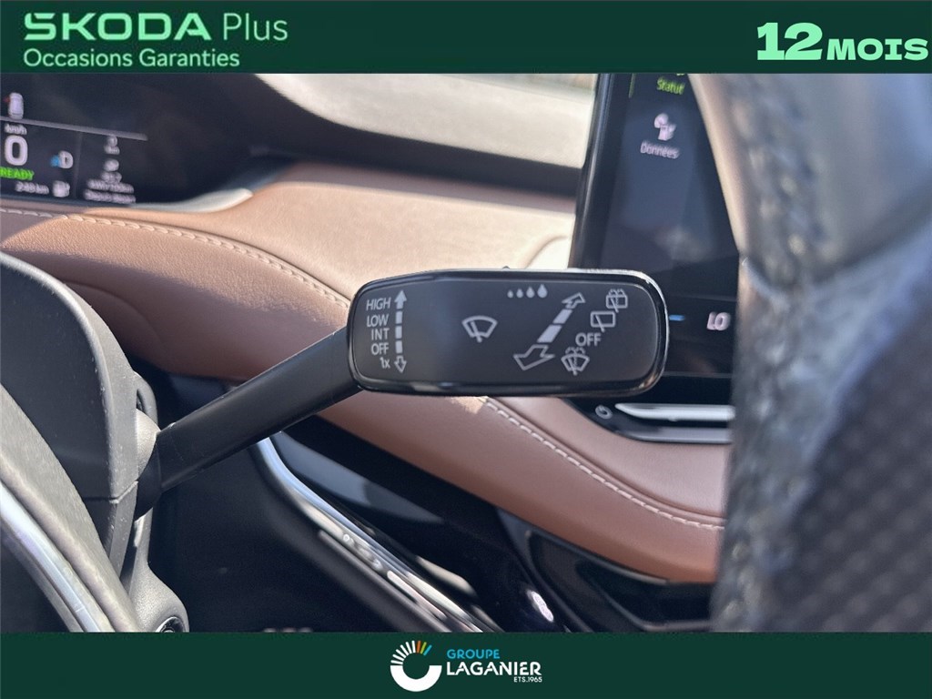 SKODA ENYAQ IV 80 Founders Edition