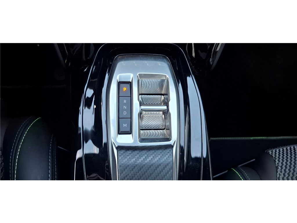 PEUGEOT 208 HYBRID 145 E-DCS6 GT