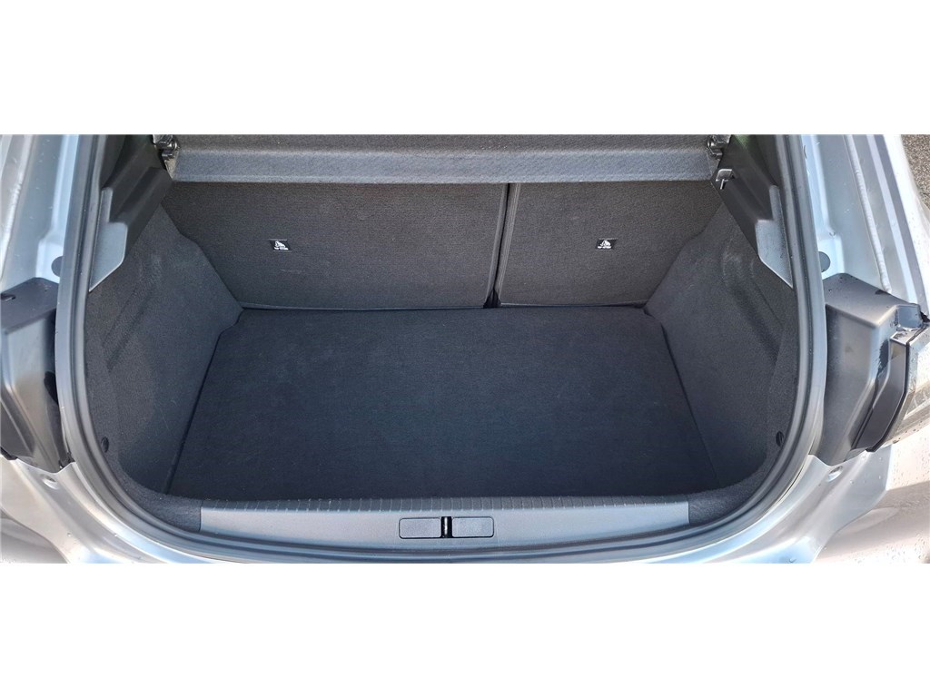 PEUGEOT 208 HYBRID 145 E-DCS6 GT