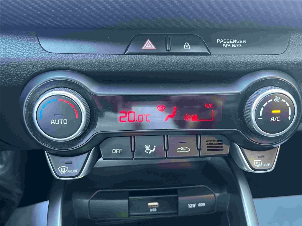 KIA STONIC 1.0 T-GDI 120 CH MHEV DCT7 GT Line