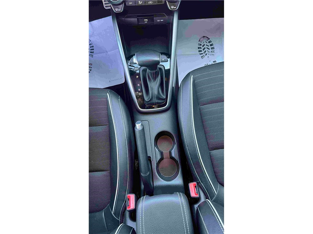 KIA STONIC 1.0 T-GDI 120 CH MHEV DCT7 GT Line