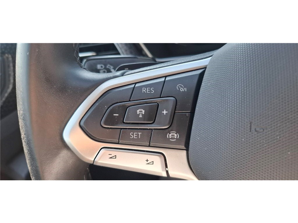 VOLKSWAGEN T-CROSS 1.0 TSI 110 START/STOP DSG7 R-Line Tech