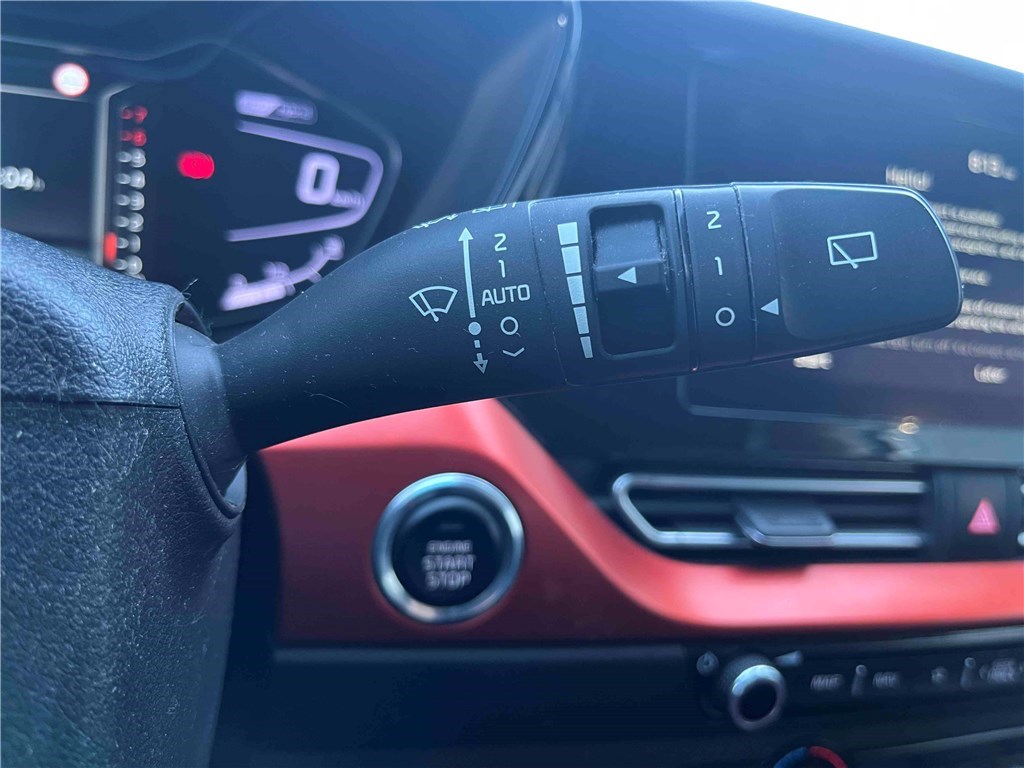 KIA NIRO 1.6 GDI HYBRIDE 141 CH DCT6 Premium
