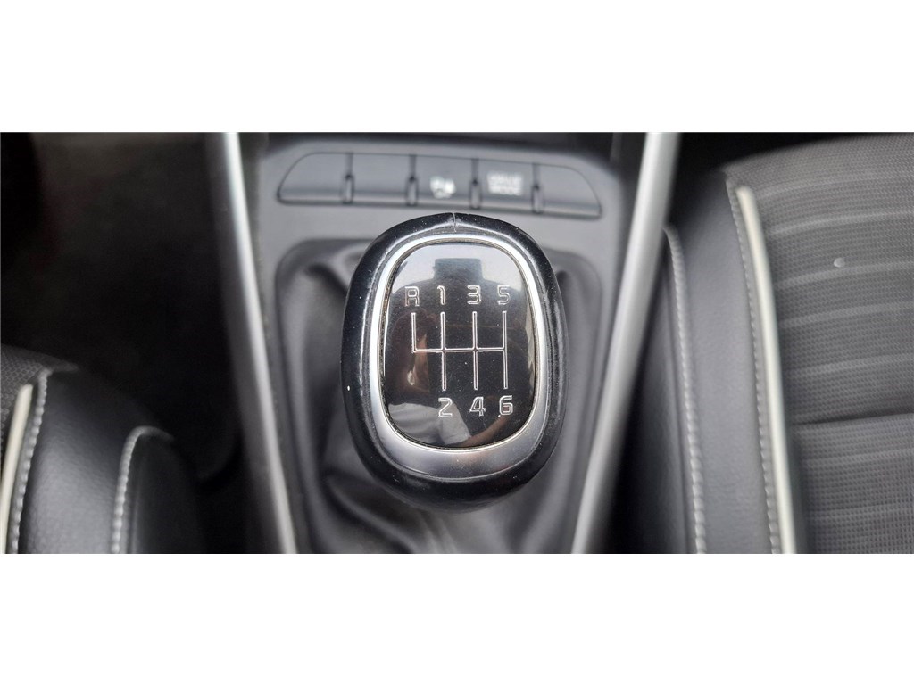 KIA STONIC 1.0 T-GDI 120 CH MHEV IBVM6 GT Line