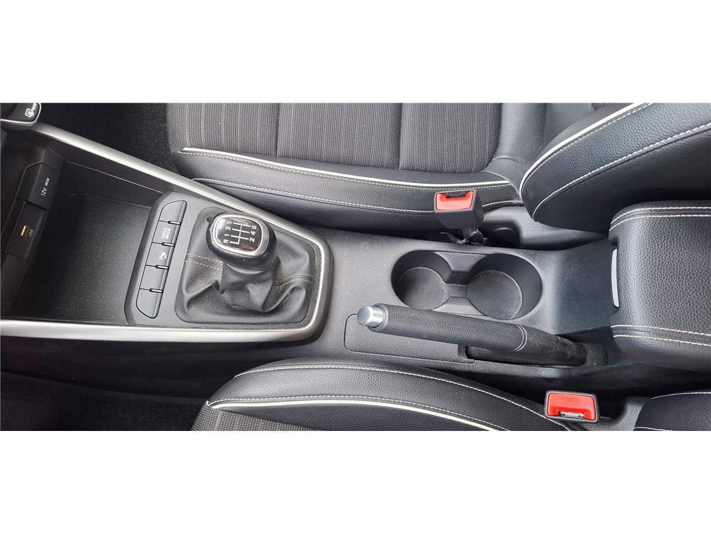 KIA STONIC 1.0 T-GDI 120 CH MHEV IBVM6 GT Line