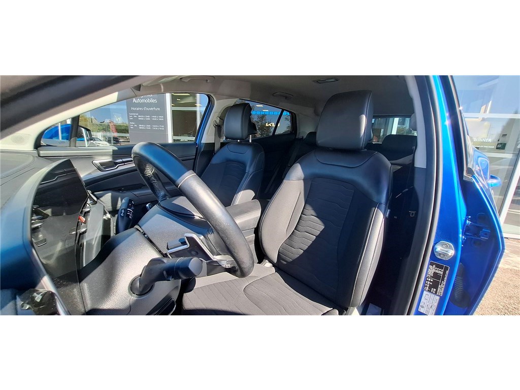 KIA SPORTAGE 1.6 T-GDI 230CH ISG HYBRIDE BVA6 4X2 Design