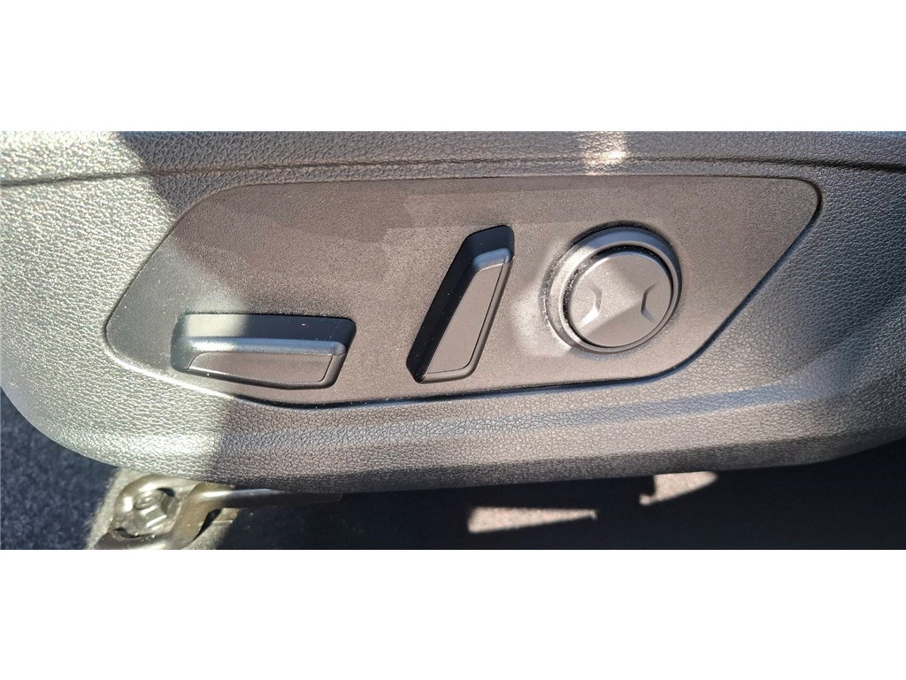 KIA SPORTAGE 1.6 T-GDI 230CH ISG HYBRIDE BVA6 4X2 Design