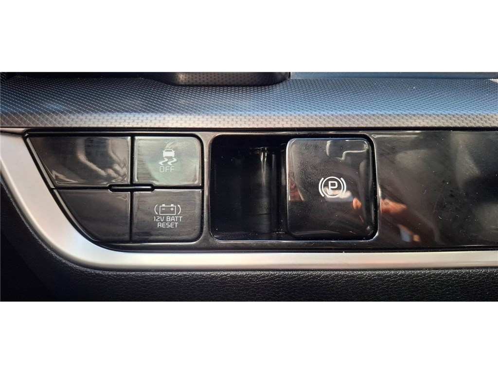 KIA SPORTAGE 1.6 T-GDI 230CH ISG HYBRIDE BVA6 4X2 Design