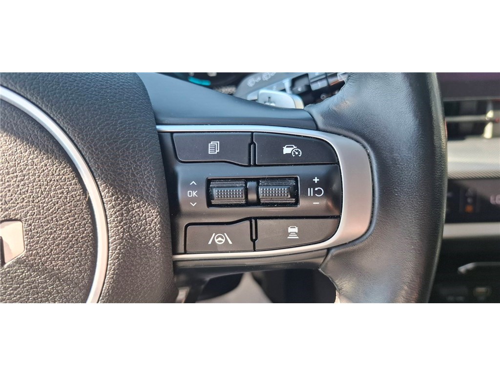 KIA SPORTAGE 1.6 T-GDI 230CH ISG HYBRIDE BVA6 4X2 Design