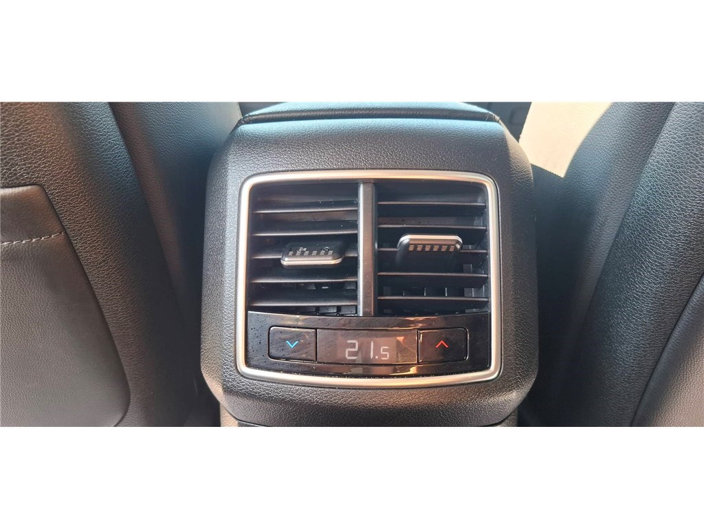 KIA SPORTAGE 1.6 T-GDI 230CH ISG HYBRIDE BVA6 4X2 Design