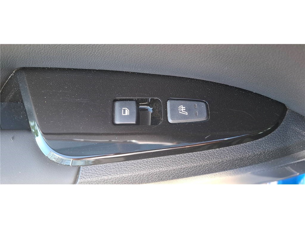KIA SPORTAGE 1.6 T-GDI 230CH ISG HYBRIDE BVA6 4X2 Design