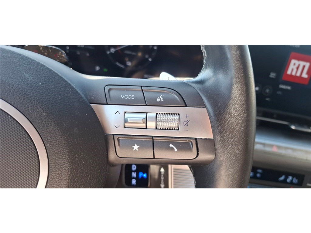HYUNDAI KONA HYBRID 129 Creative