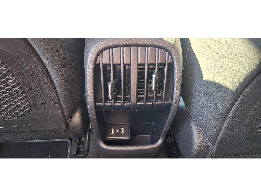 HYUNDAI KONA HYBRID 129 Creative