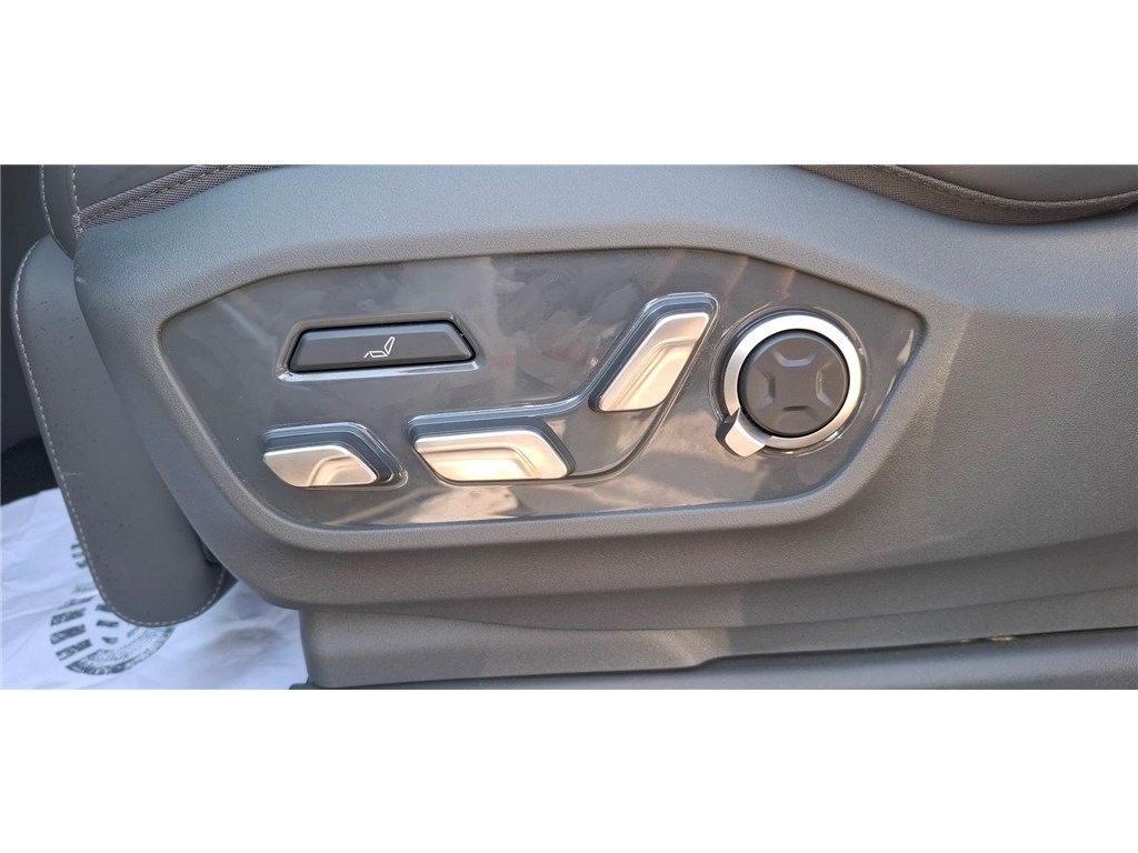 KIA EV9 204 CH Earth