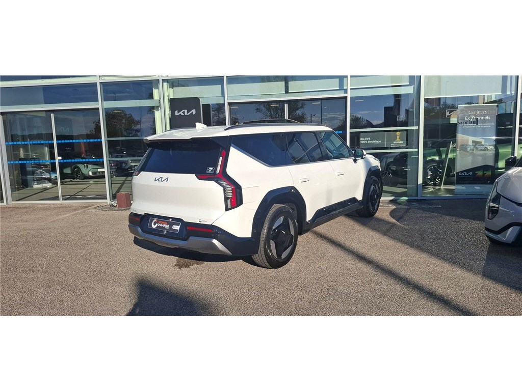 KIA EV9 204 CH Earth