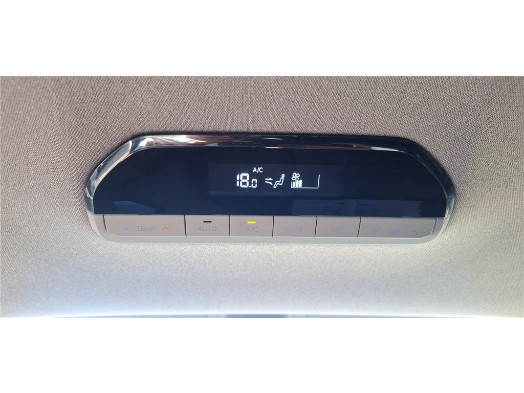 KIA EV9 204 CH Earth