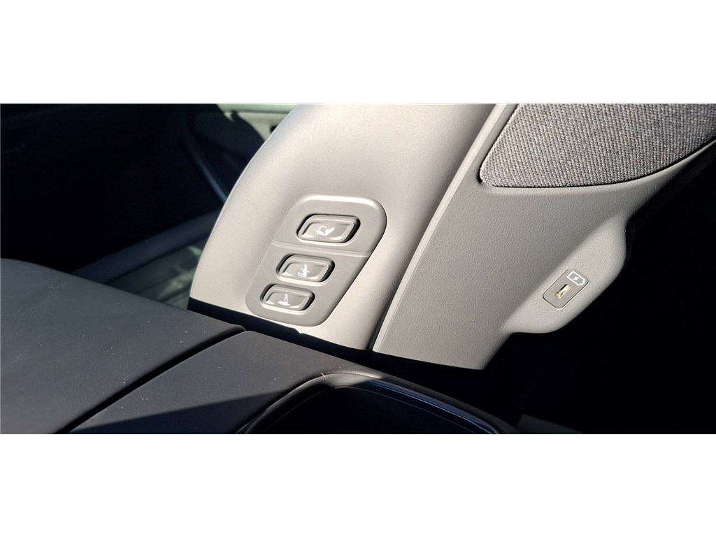 KIA EV9 204 CH Earth