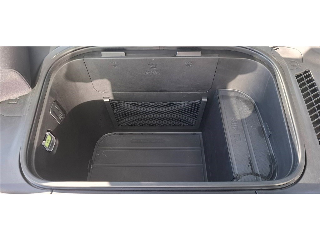 KIA EV9 204 CH Earth