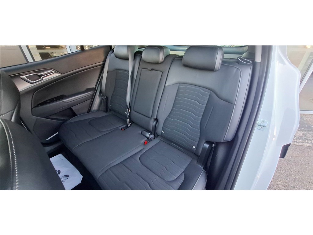 KIA SPORTAGE HEV DESIGN TO 1.6 T-GDI 230CH ISG HYBRIDE BVA6 4X2 Design