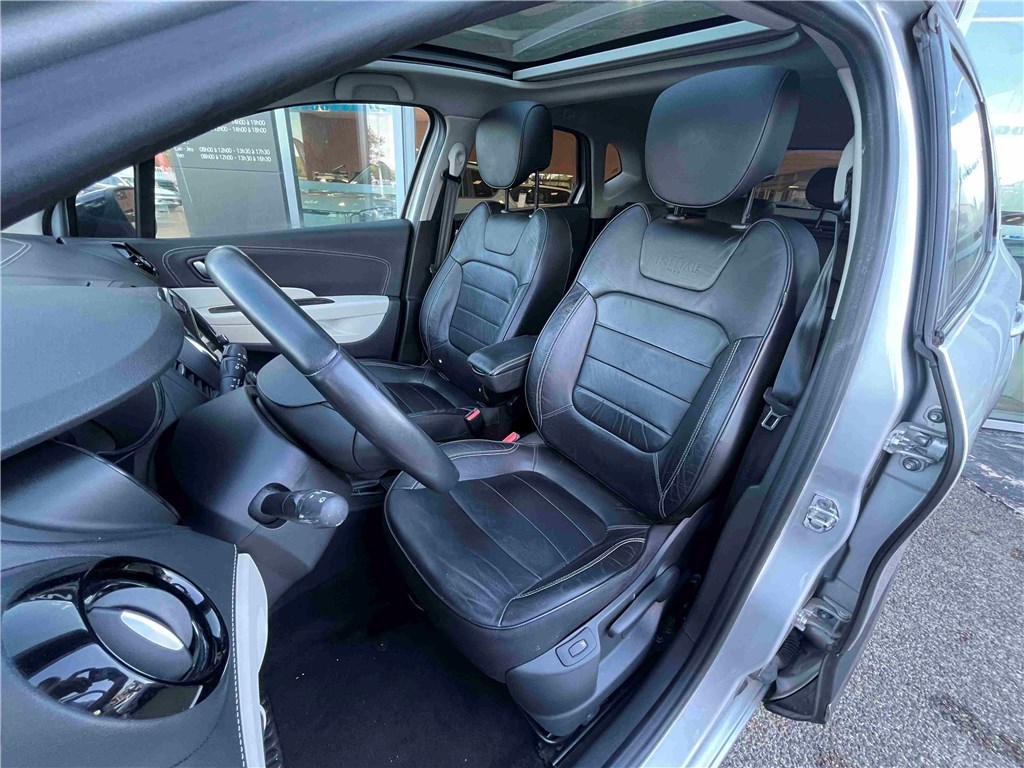 RENAULT CAPTUR TCE 150 FAP EDC Initiale Paris