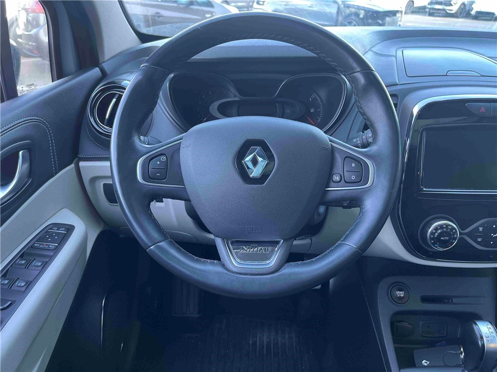 RENAULT CAPTUR TCE 150 FAP EDC Initiale Paris