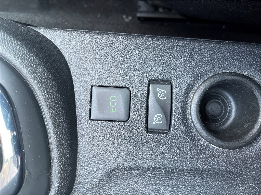 RENAULT CAPTUR TCE 150 FAP EDC Initiale Paris