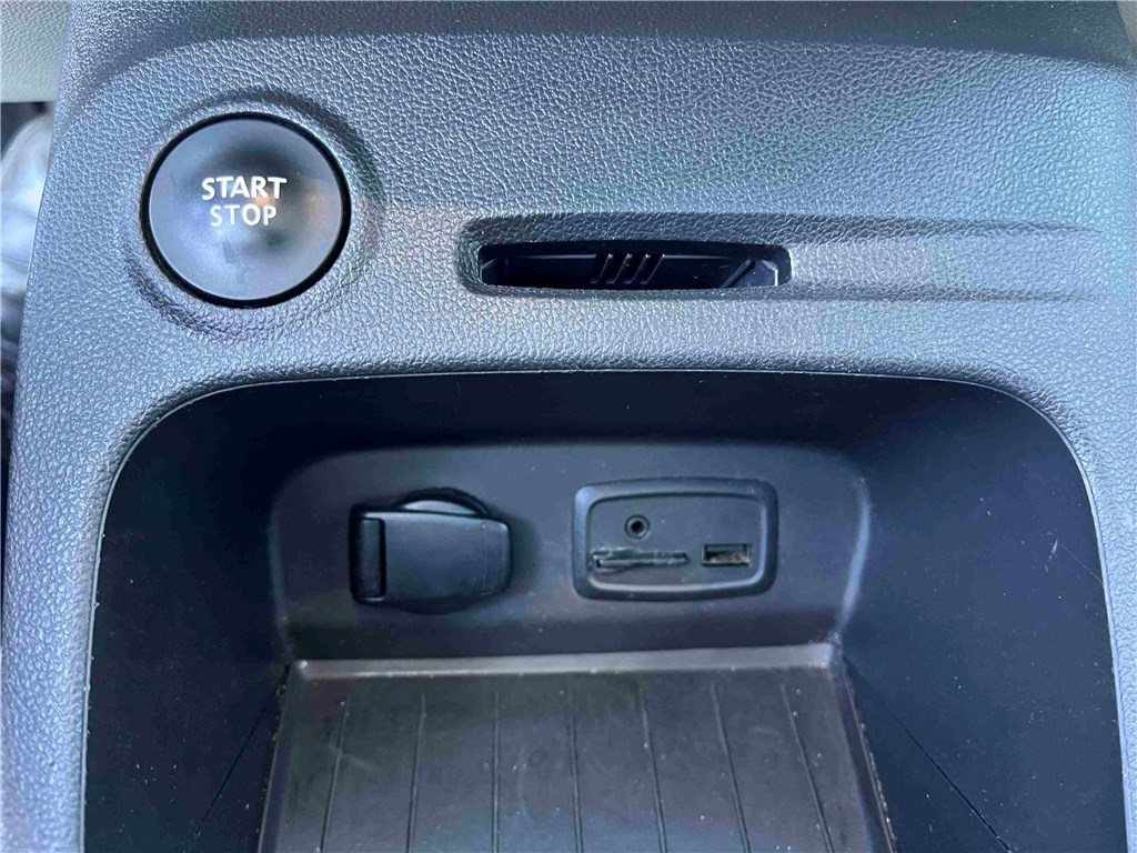 RENAULT CAPTUR TCE 150 FAP EDC Initiale Paris