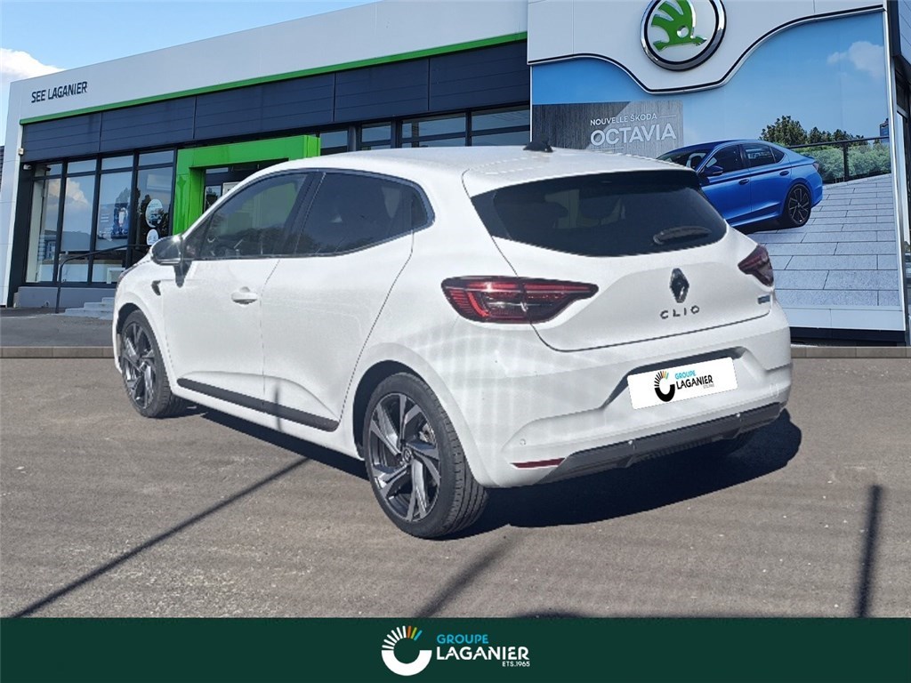 RENAULT CLIO E-TECH 140 RS Line