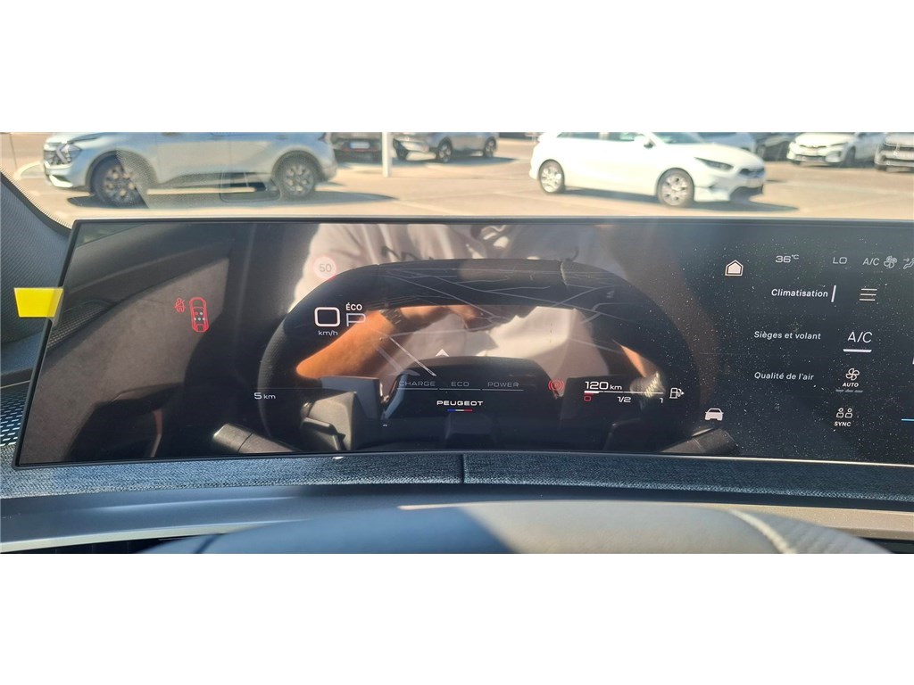PEUGEOT 3008 HYBRID 145 E-DCS6 GT